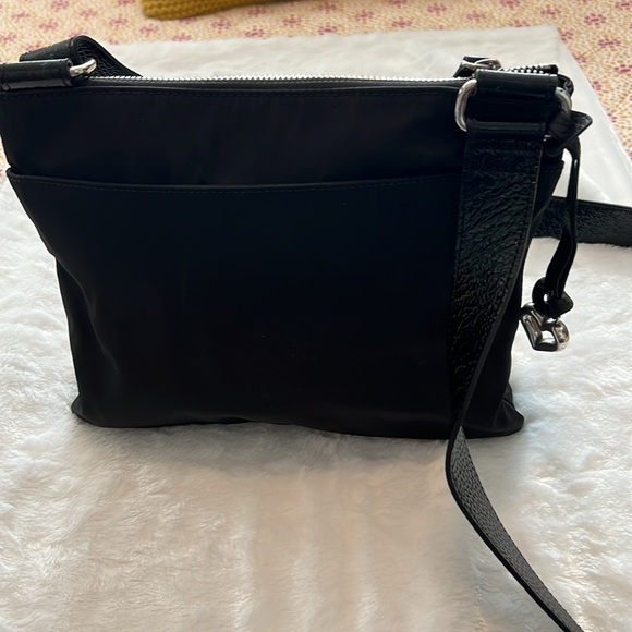 Brighton GoGo Crossbody Blk/Blk Croco - Picture 3 of 15